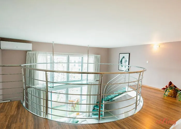 Seafront Duplex With Terrace - Malta * スリーマ