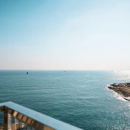 Apartment Amazing Seafront Duplex *