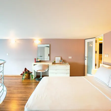 Amazing Seafront Duplex Apartment *