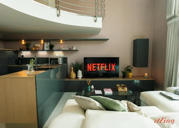 Seafront Duplex With Terrace - Malta Sliema