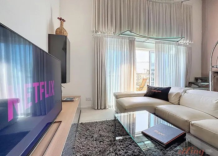 Apartment Seafront Duplex With Terrace - Malta *