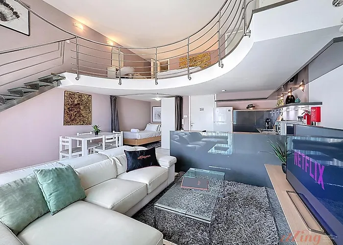 Seafront Duplex With Terrace - Malta Apartment *