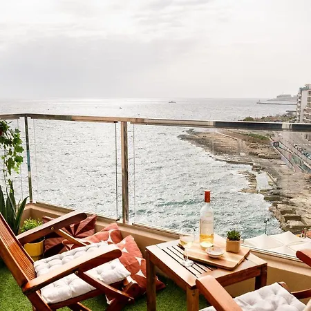 Seafront Duplex With Terrace - Malta * Sliema